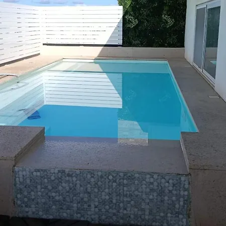 Апартаменты Interlace Penthouse With Swimming Pool *