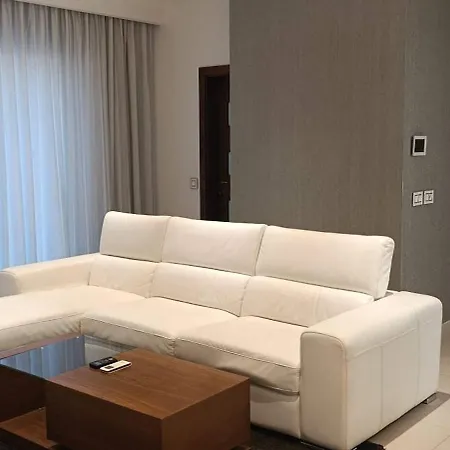 Апартаменты Interlace Penthouse With Swimming Pool