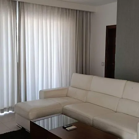 Апартаменты Interlace Penthouse With Swimming Pool