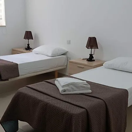 Interlace Penthouse With Swimming Pool